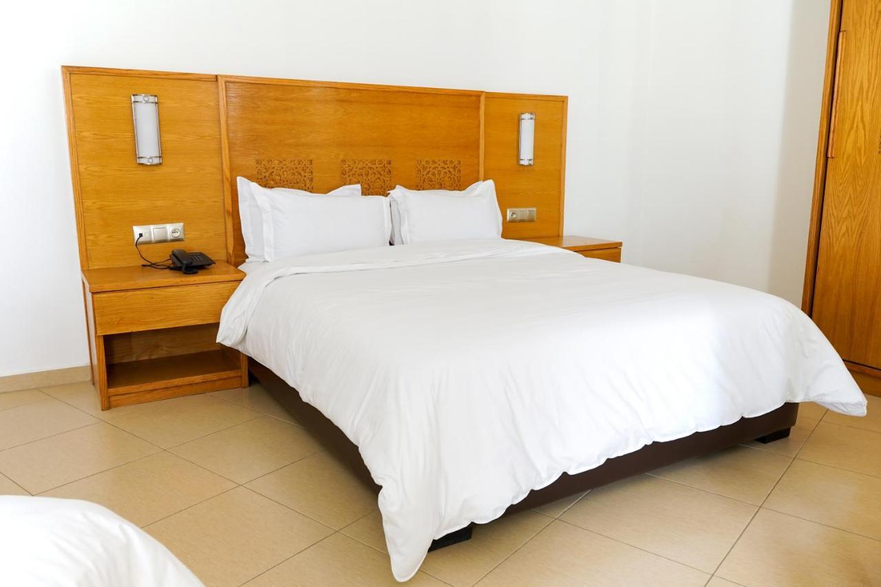 Hotel El Djenina Tanger Luaran gambar