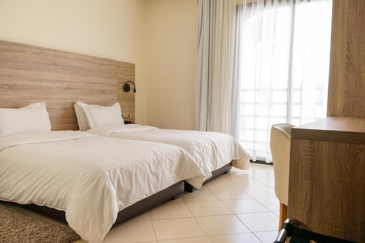 Hotel El Djenina Tanger Luaran gambar